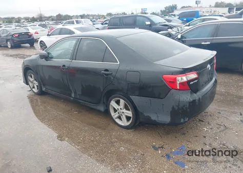 2012 Toyota Camry Se z USA, uszkodzony, nr VIN 4T1BF1FK1CU102681